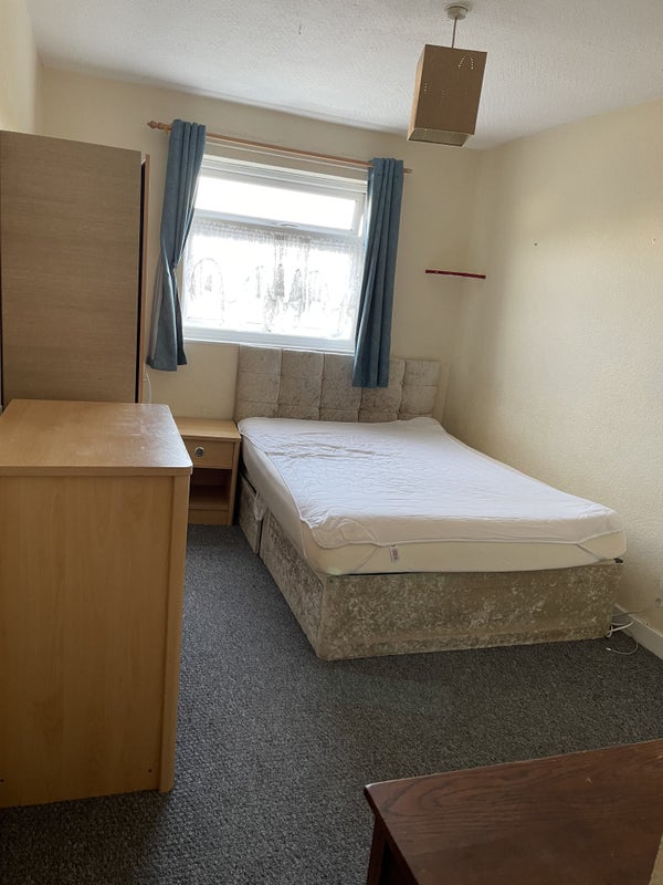Room Brockles Mead in Harlow