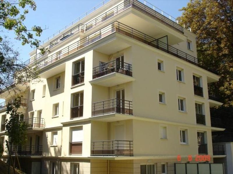 Flat Avenue de la Cour de France in Juvisy-sur-Orge