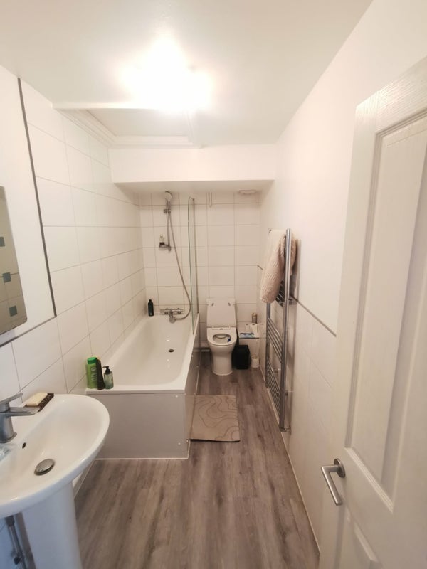 Room Holm Oak Mews in Greater London
