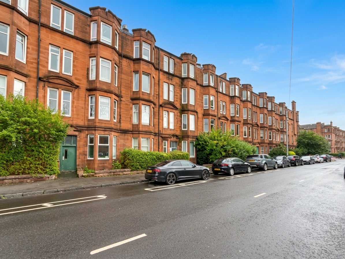 Flat Wellshot Road in Glasgow