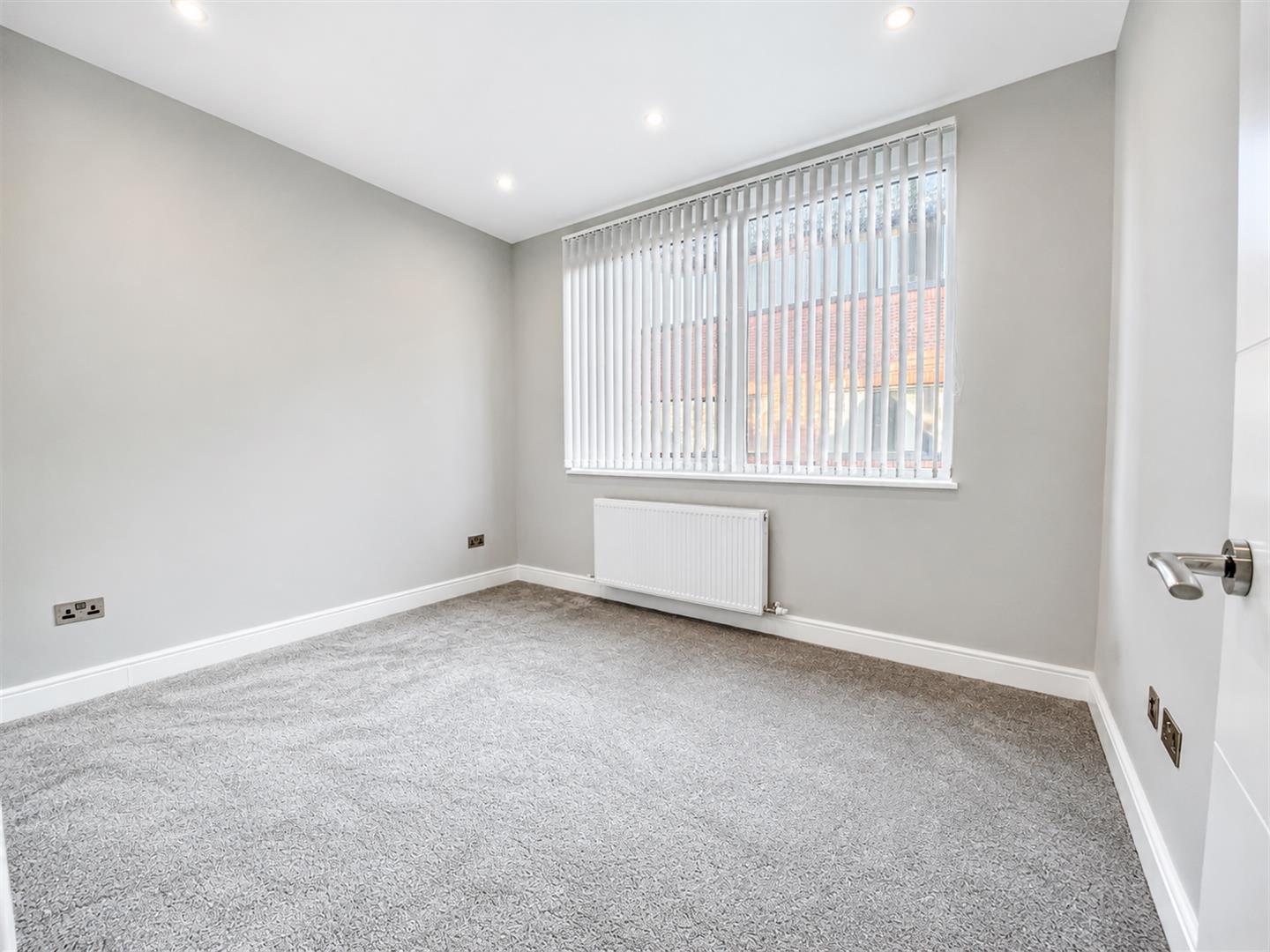 Flat Falkners Close in Hart