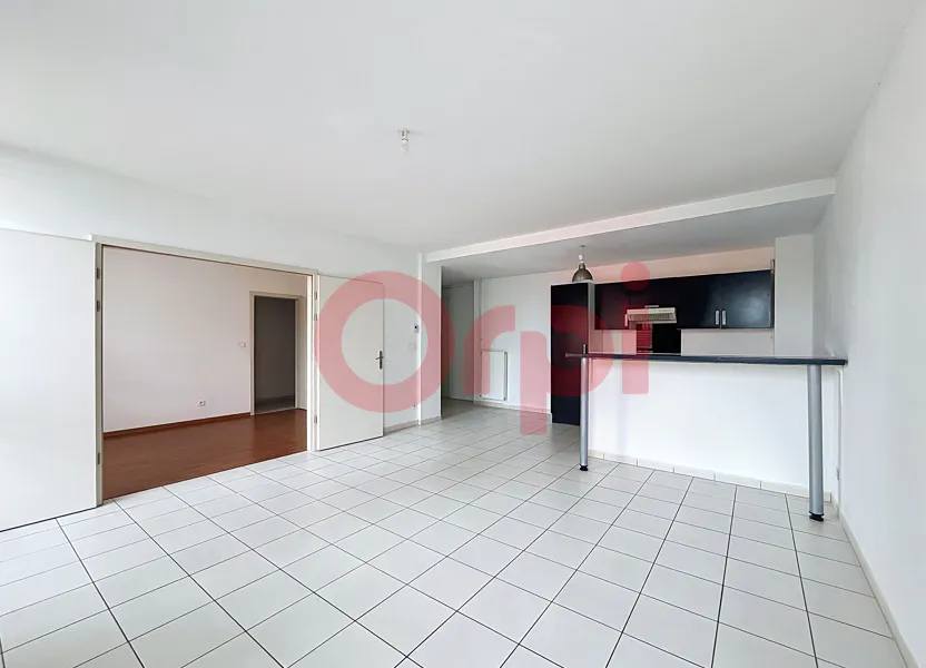 Appartement Parking Porte Jeune Souterrain Vinci à Mulhouse
