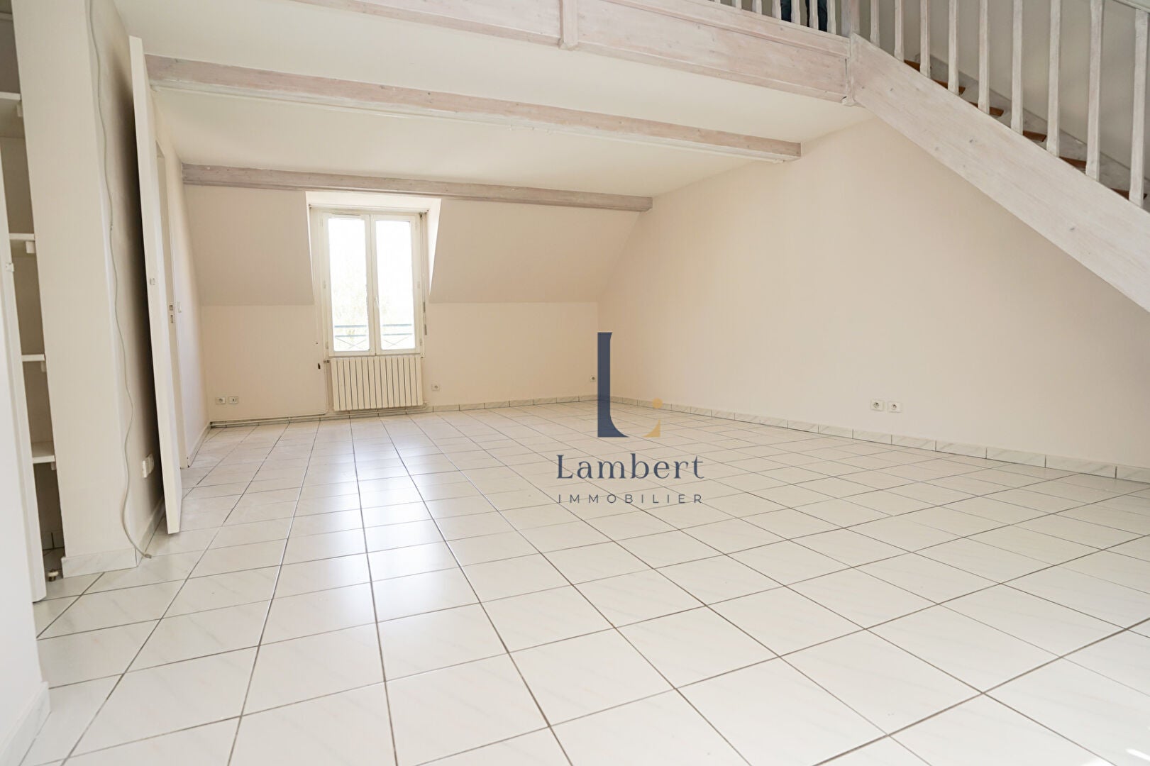 Flat Rue Clairette in Verneuil-sur-Seine
