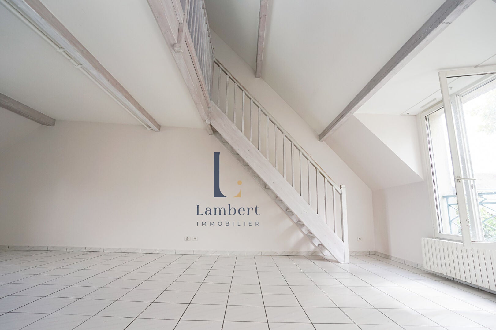 Flat Rue Clairette in Verneuil-sur-Seine