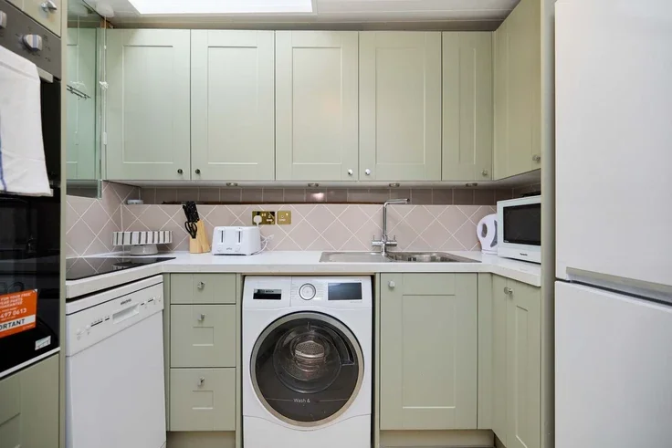 Flat Dorset Square in City of Westminster