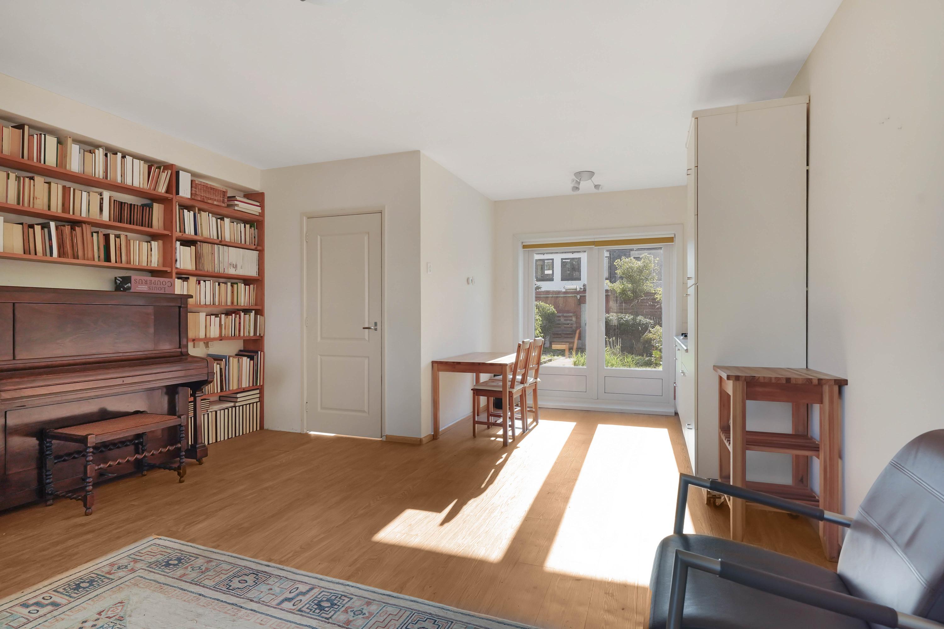 Tussenwoning te koop: Bangkasingel 46, Vlaardingen