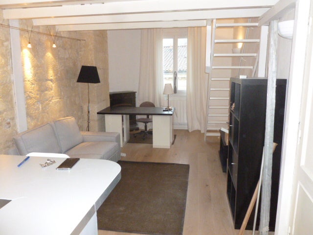 Flat Rue Notre-Dame in Bordeaux