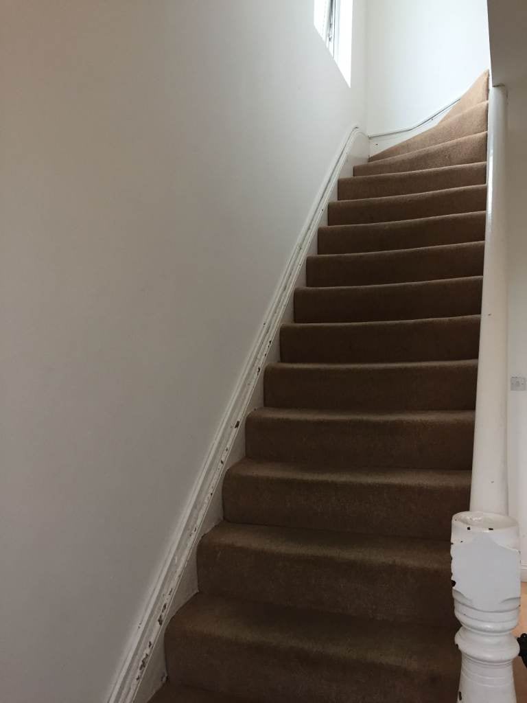 Flat Aylward Road in Greater London