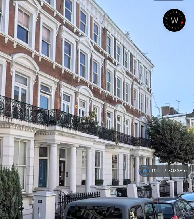 Flat Maclise Road in Greater London