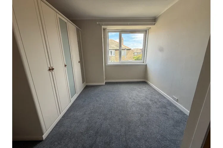 Flat Pilton Place in City of Edinburgh