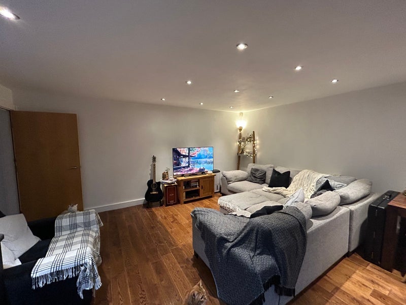 Room Walkley Lane in Sheffield