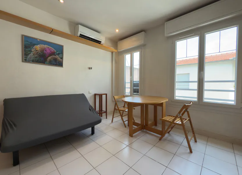 Room Rue Spitalieri in Nice