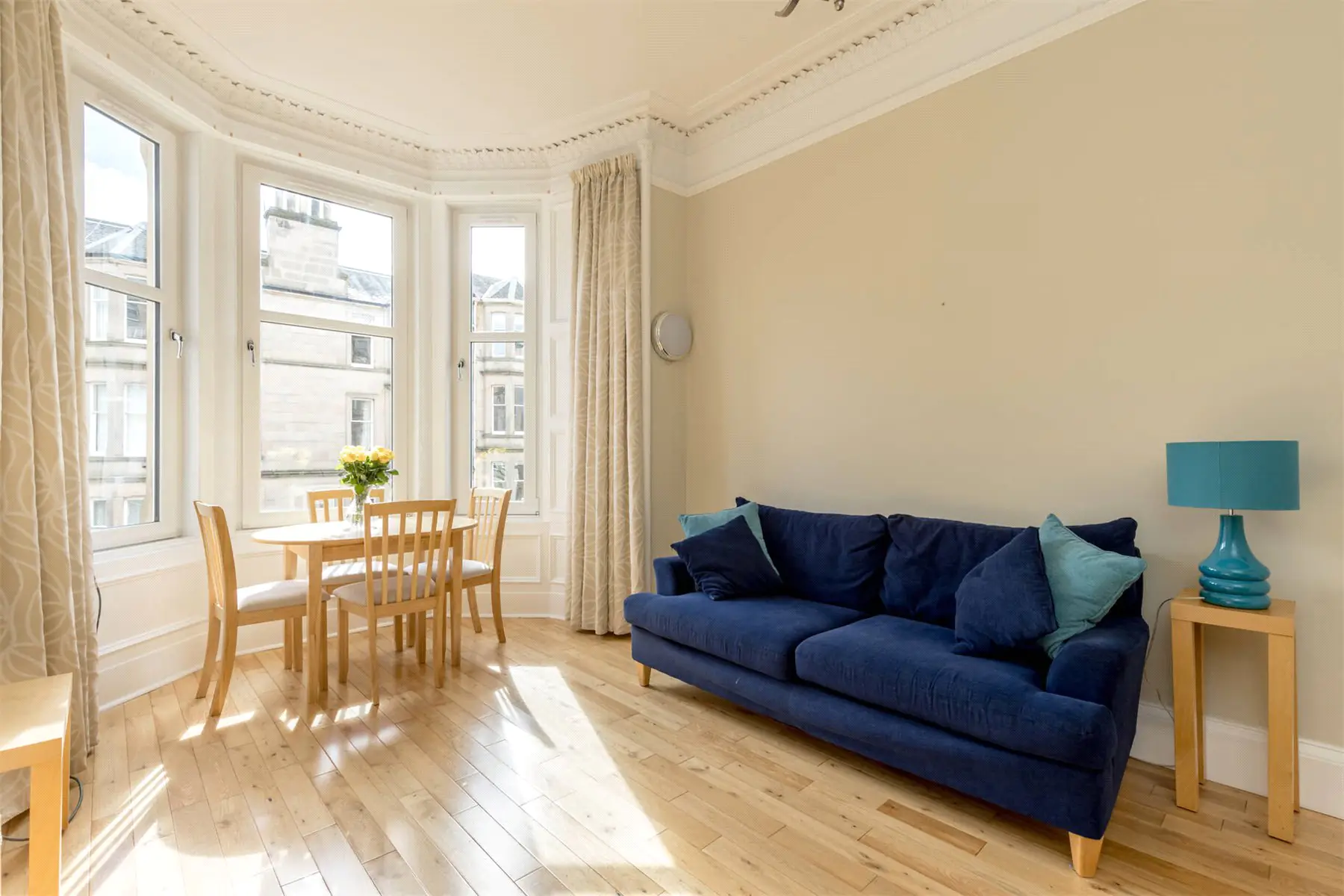 Flat Comely Bank Grove in City of Edinburgh