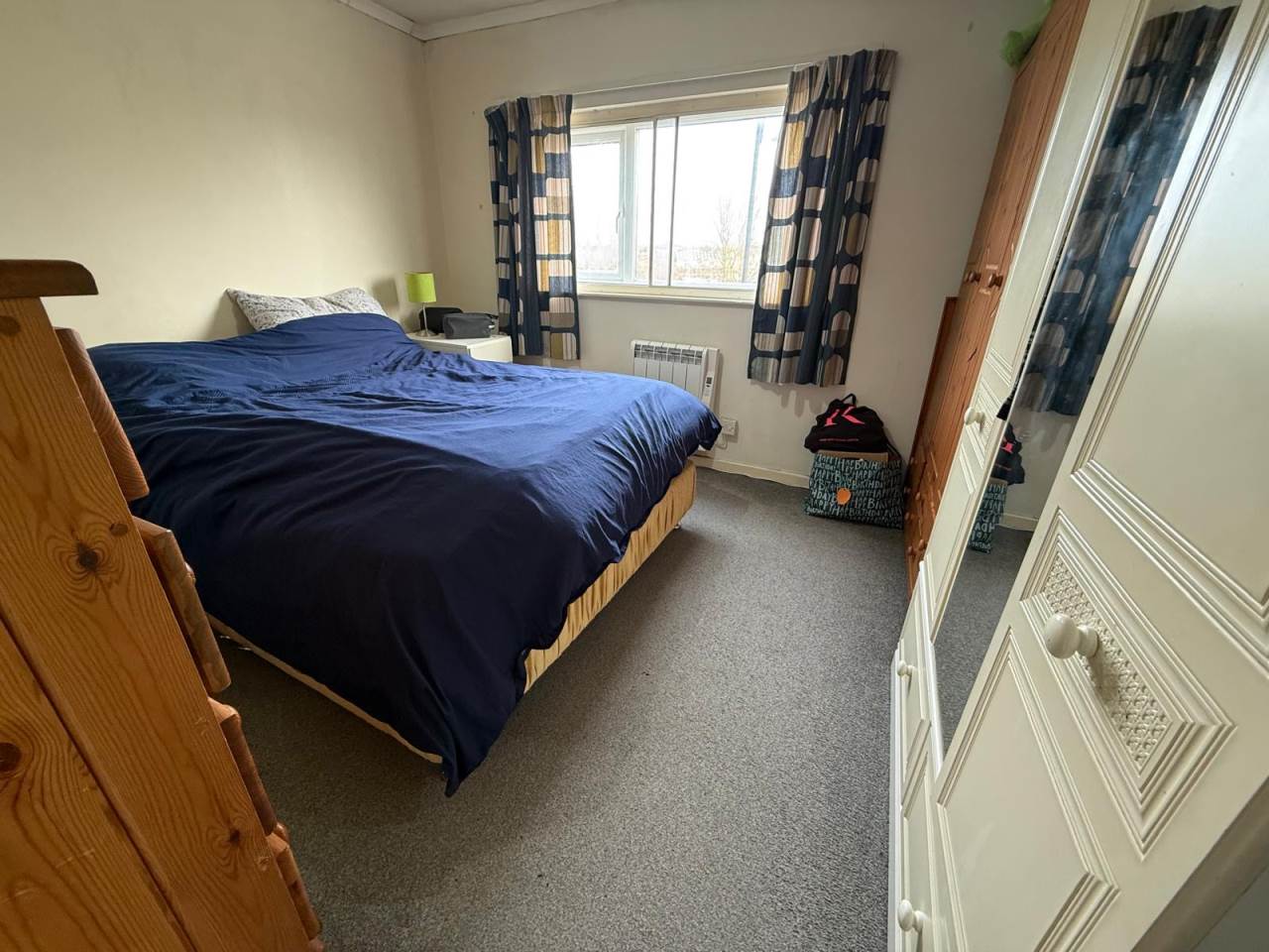 Flat Wingfield Road in Trowbridge