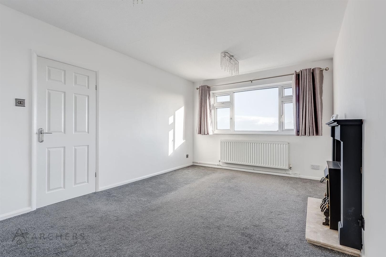 Flat Slayleigh Lane in Sheffield