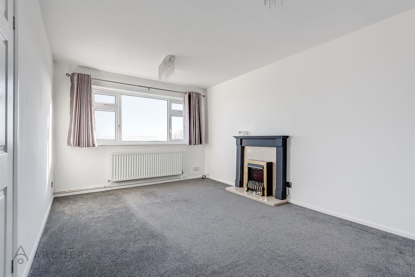 Flat Slayleigh Lane in Sheffield