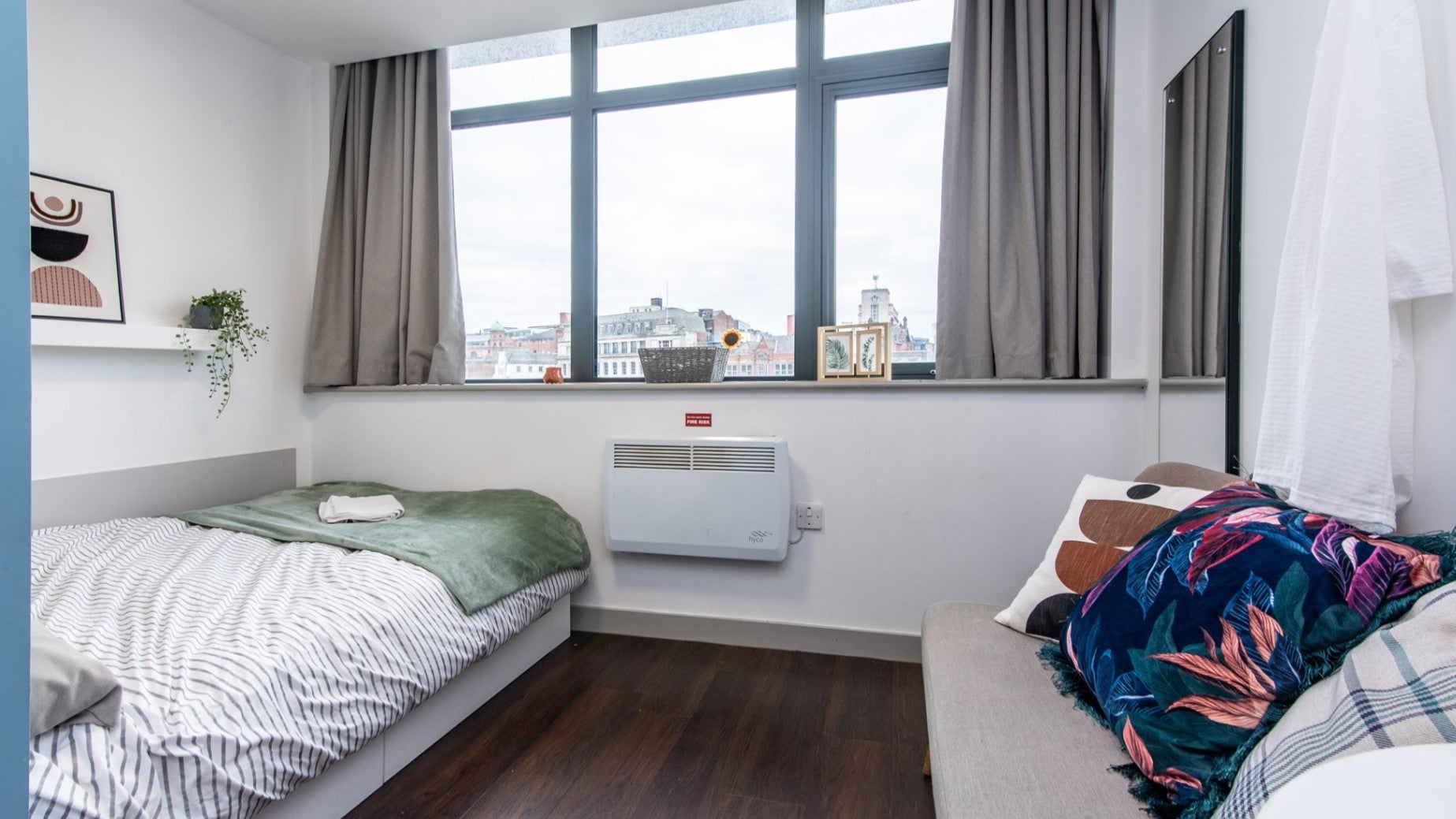 Room South Parade in Nottingham
