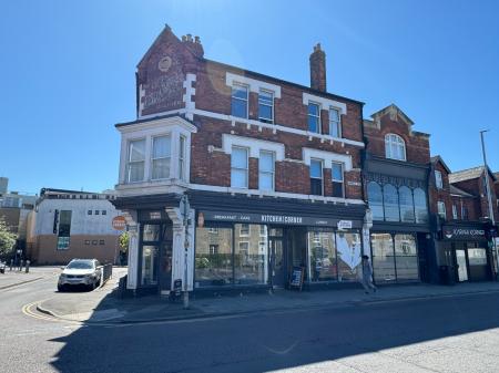 Flat Fleet Street in Swindon