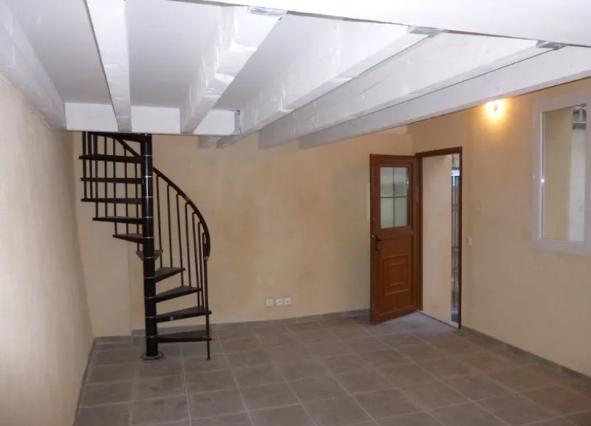 Appartement Rue des Remparts à Carpentras