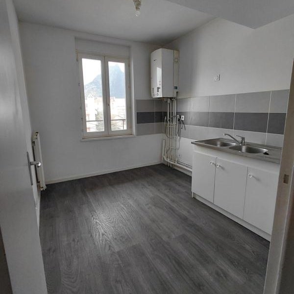 Appartement Avenue Jean Jaurès à Fontaine