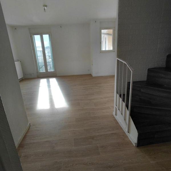 Appartement Avenue Jean Jaurès à Fontaine