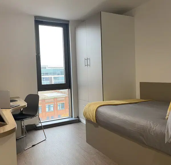 Flat Great Patrick Street in Belfast
