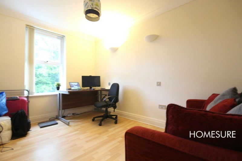 Room Ullet Road in Liverpool