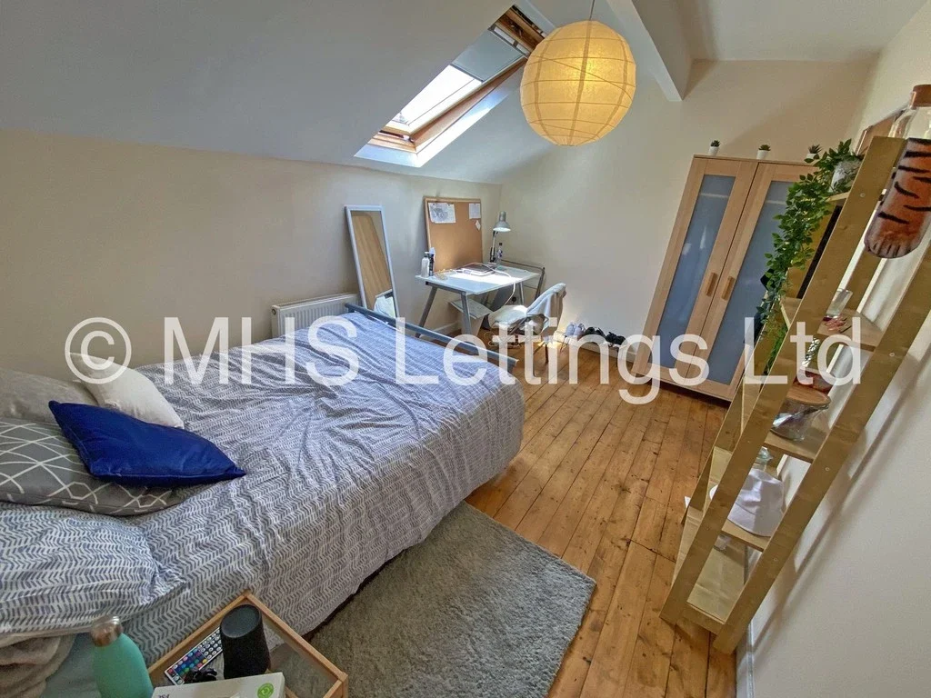 House Back Hessle Terrace in Leeds