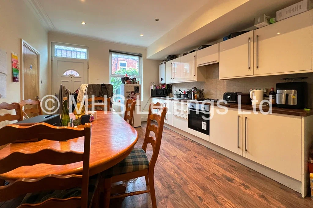 House Back Hessle Terrace in Leeds