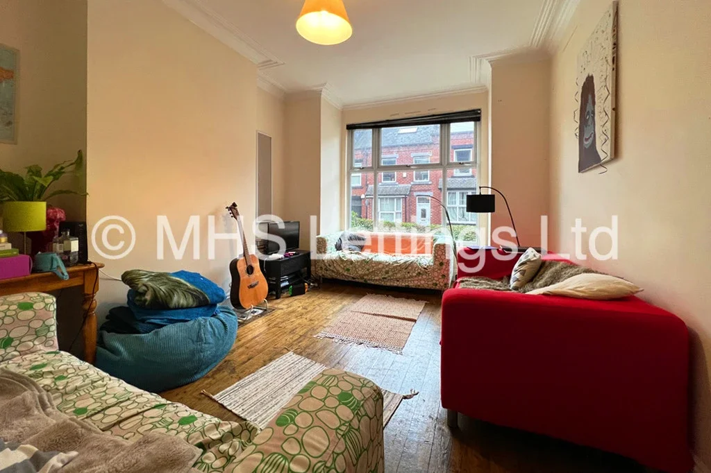 House Back Hessle Terrace in Leeds