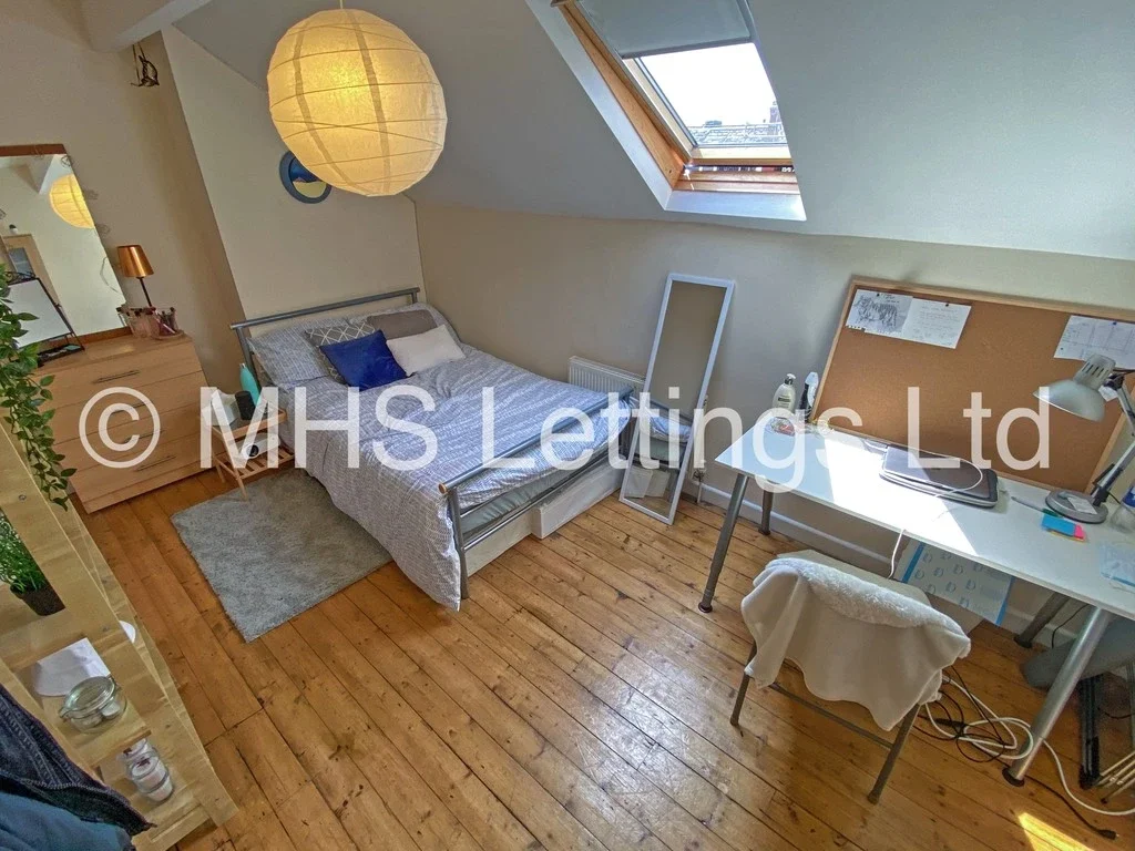 House Back Hessle Terrace in Leeds