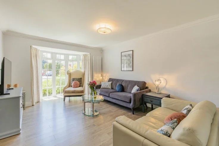 House Magnolia Close in Greater London