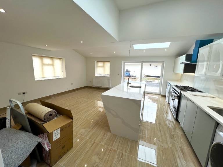 House The Battis in Greater London
