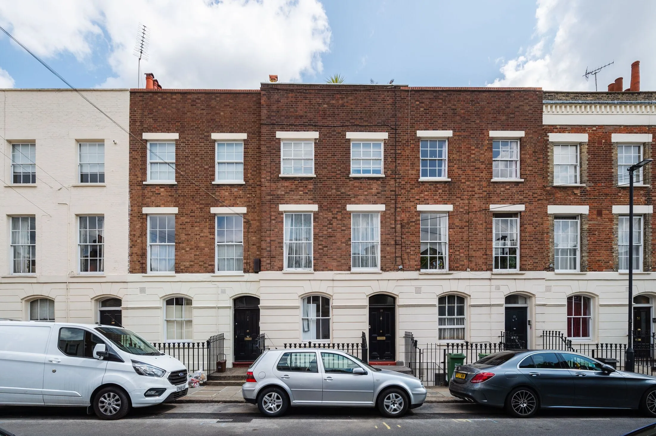 Flat Lyme Street in Greater London
