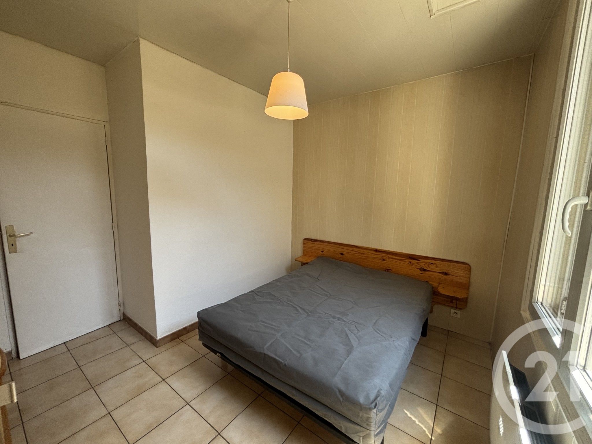 Appartement Rue de Saint-Gilles à Nîmes