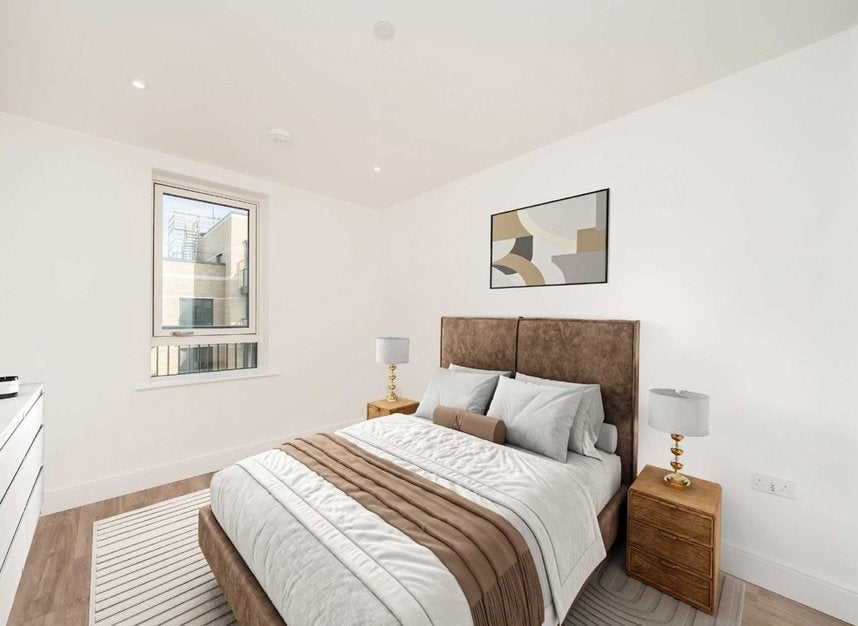 Flat Chertsey Road in Greater London