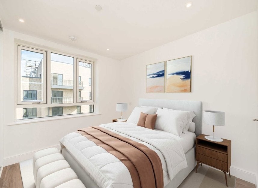 Flat Chertsey Road in Greater London