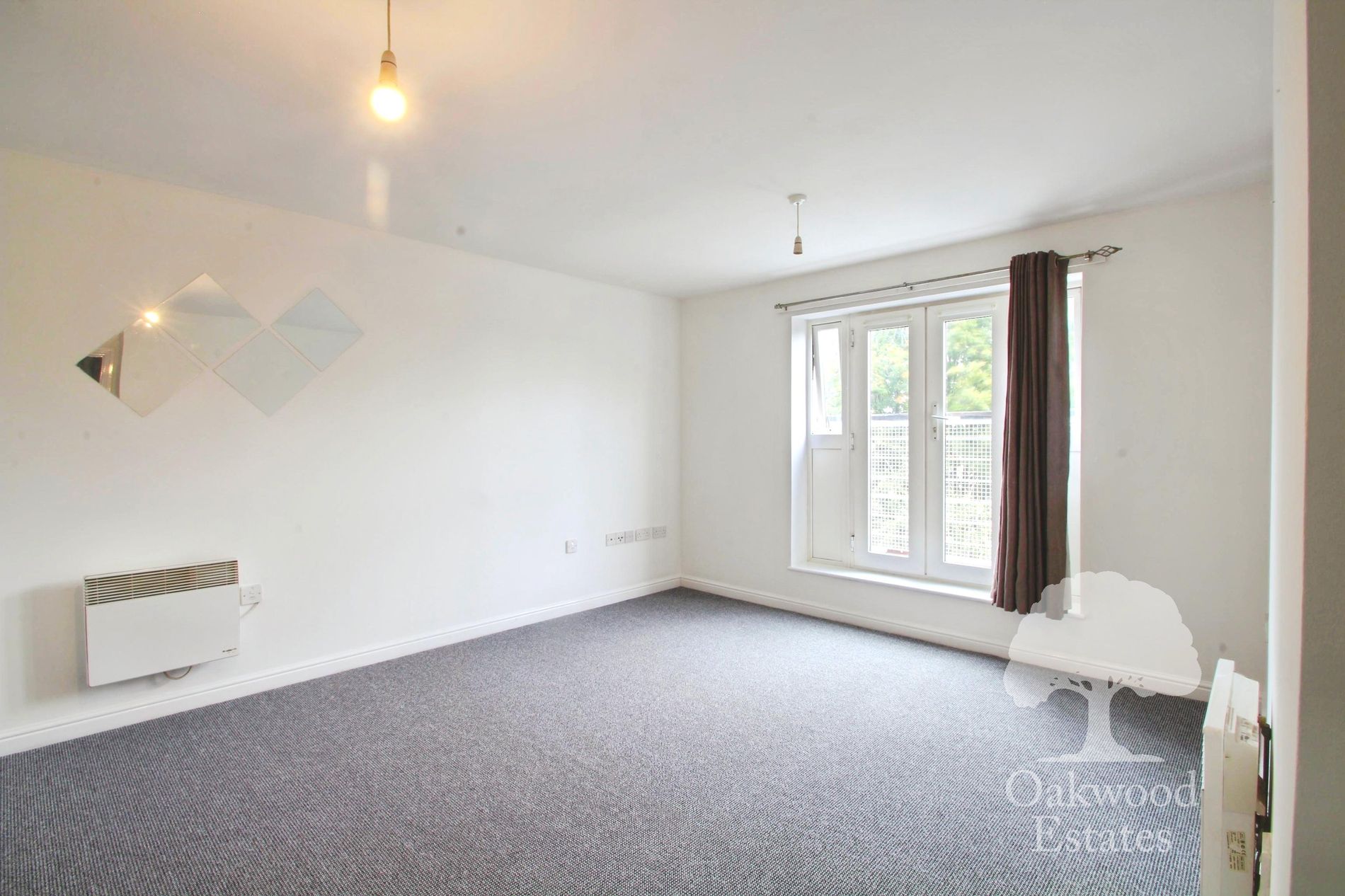 Flat Hawkes Close in Slough