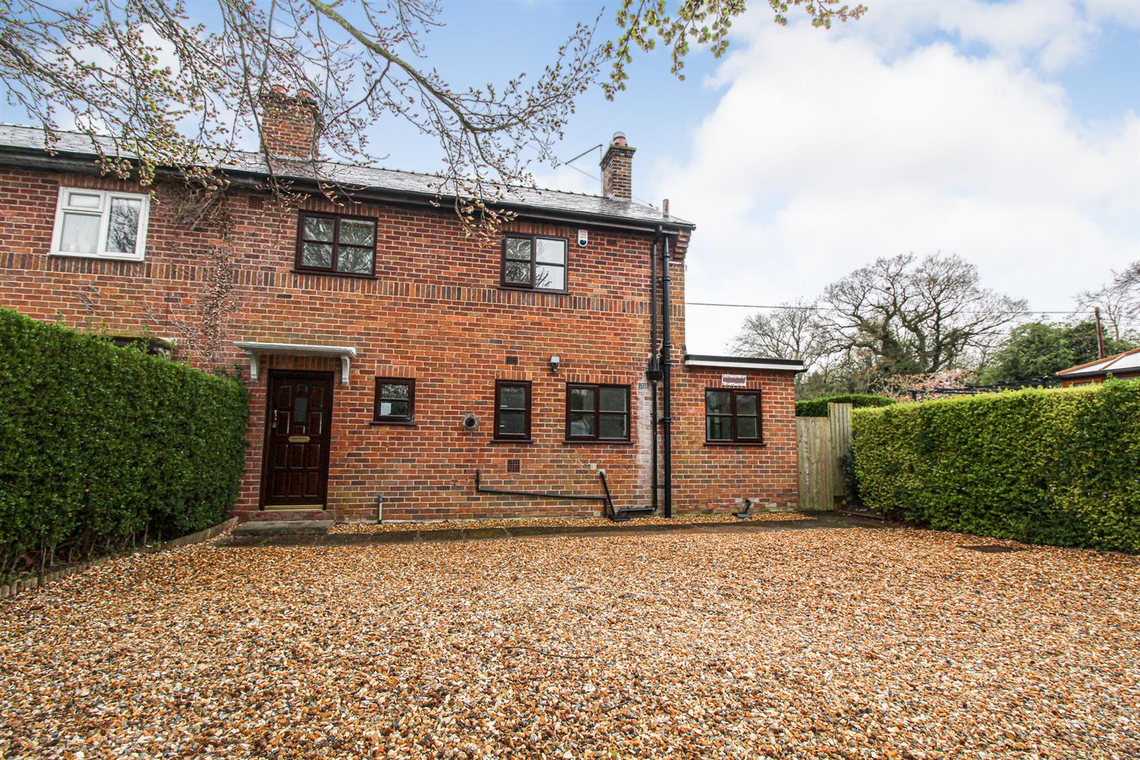 House Twmpath Lane in Park Hall