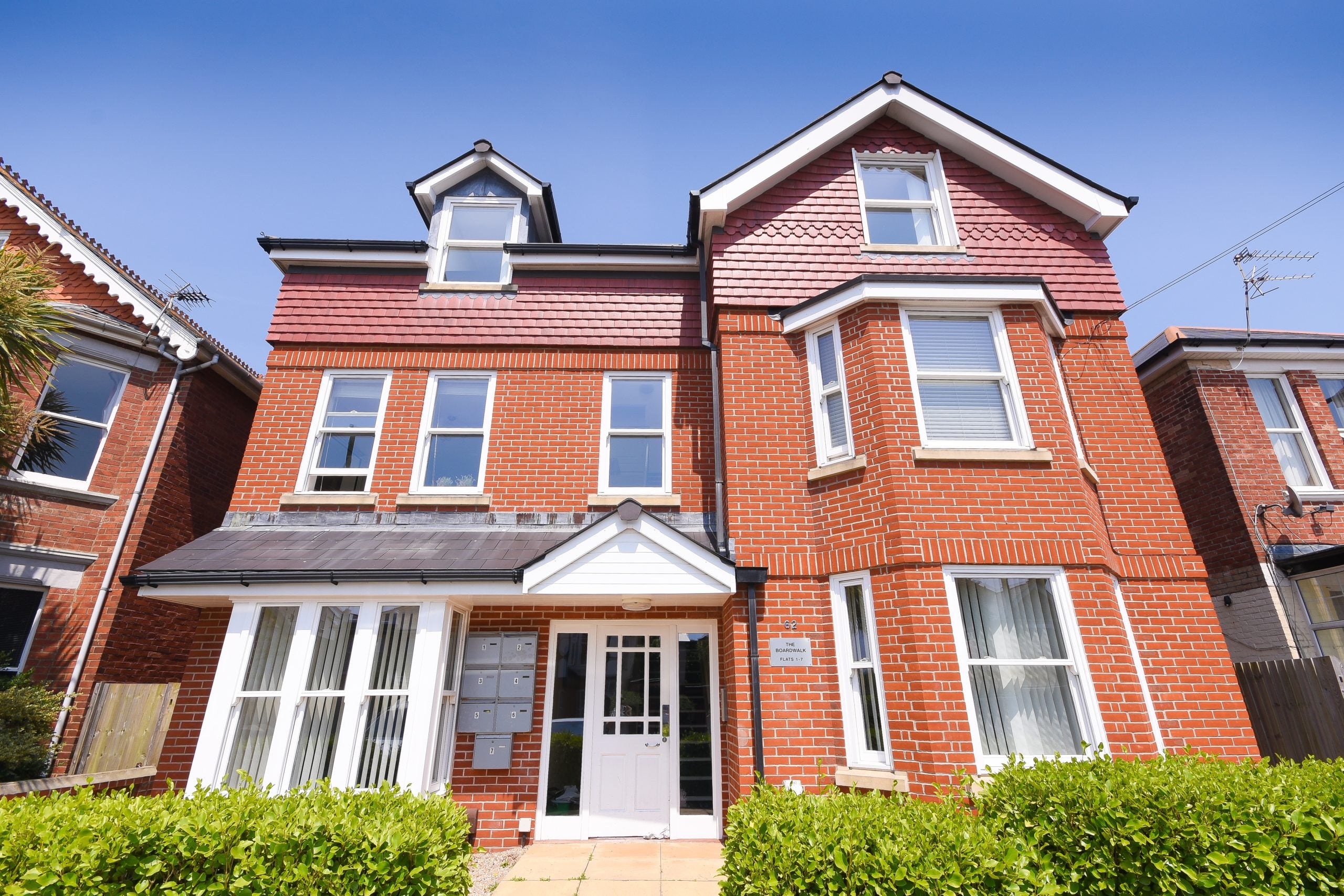Flat Parkwood Road in Bournemouth
