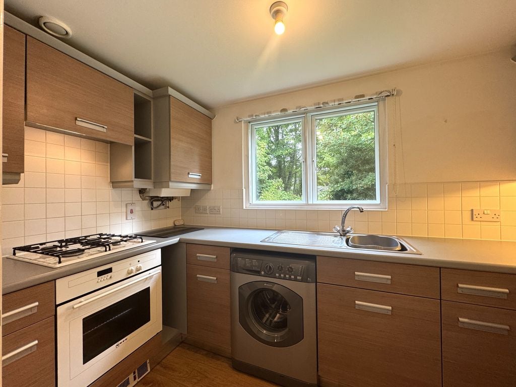 Flat Bassaleg Road in Newport