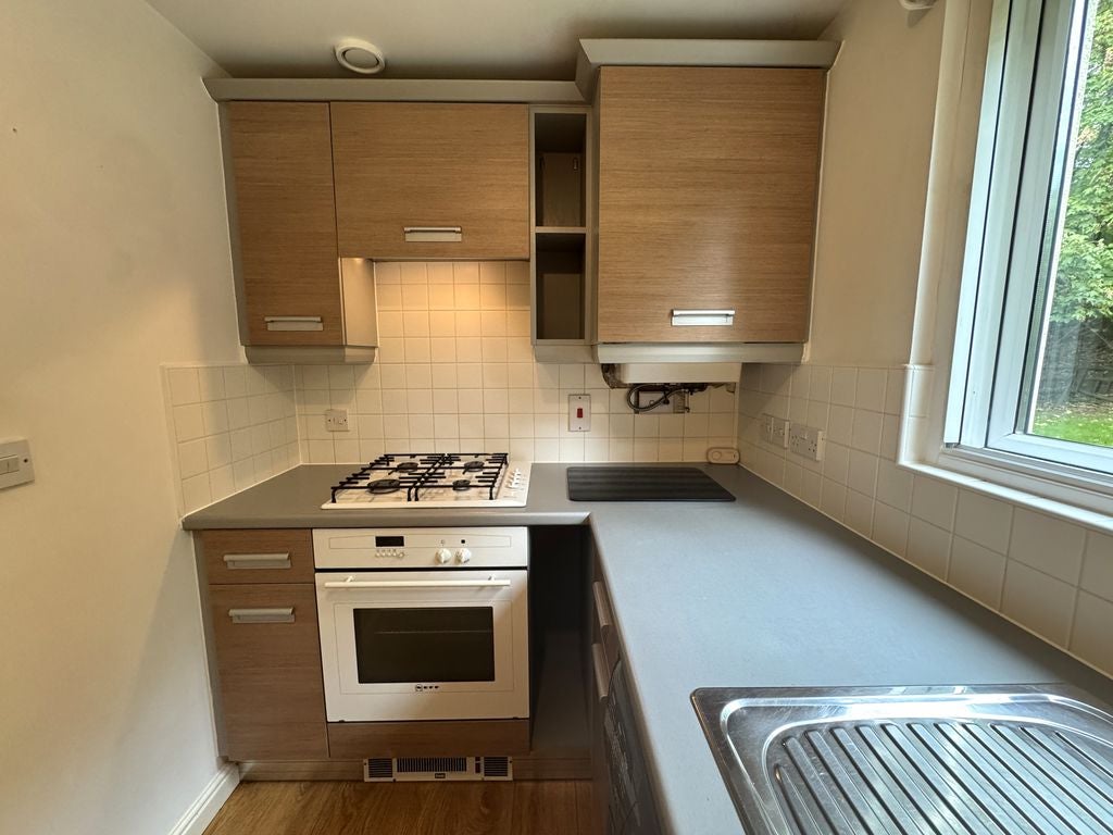 Flat Bassaleg Road in Newport