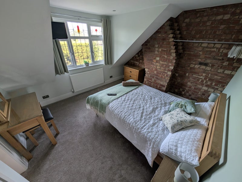 Room Branksome Avenue in Prestwich