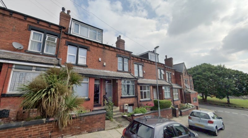 House Hartley Grove in Leeds