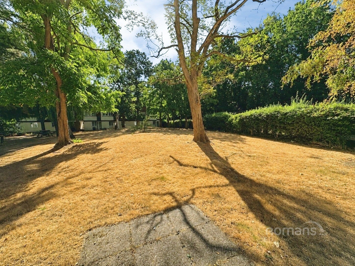 Flat Mount Lane in Bracknell