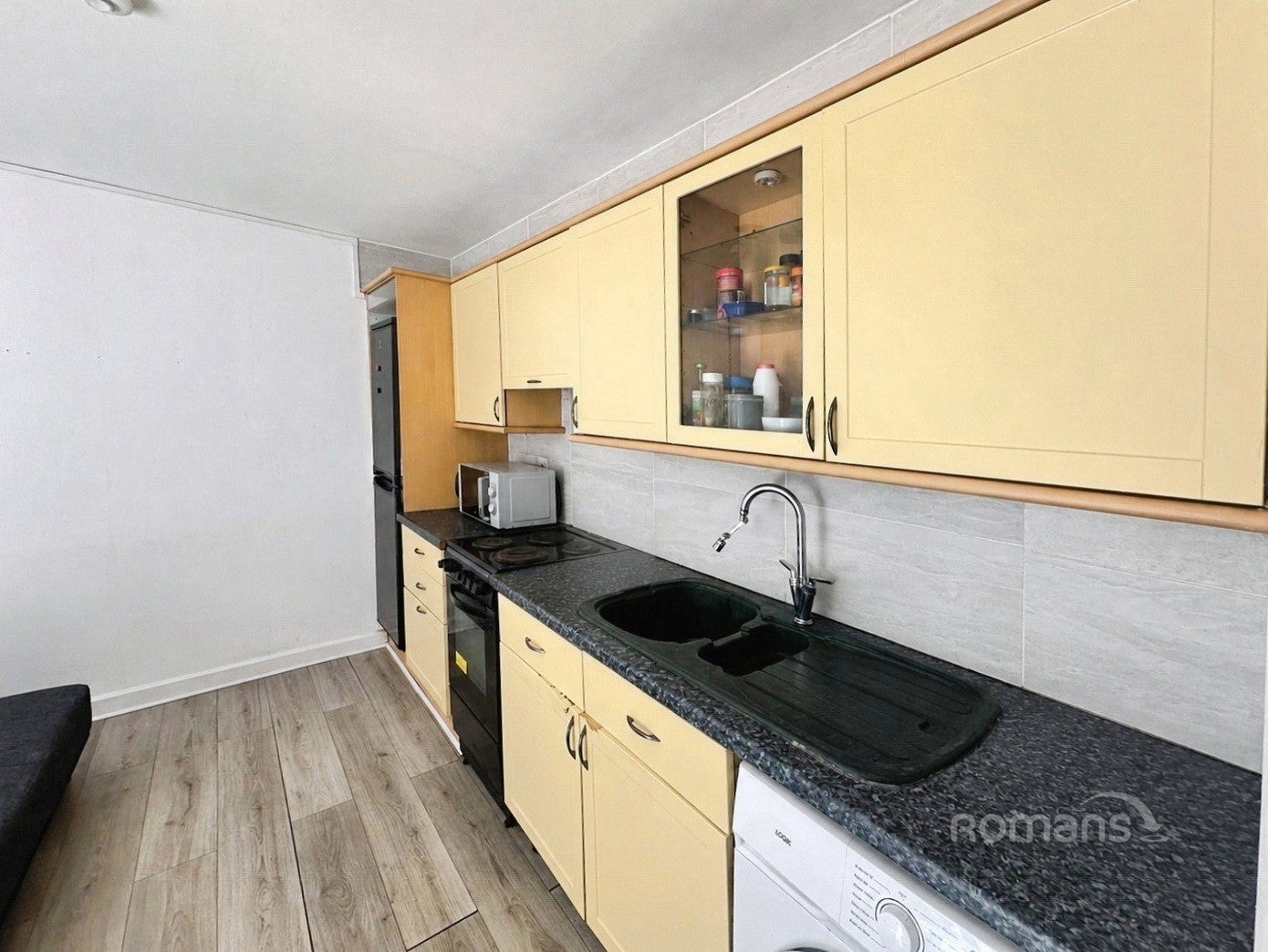 Flat Mount Lane in Bracknell