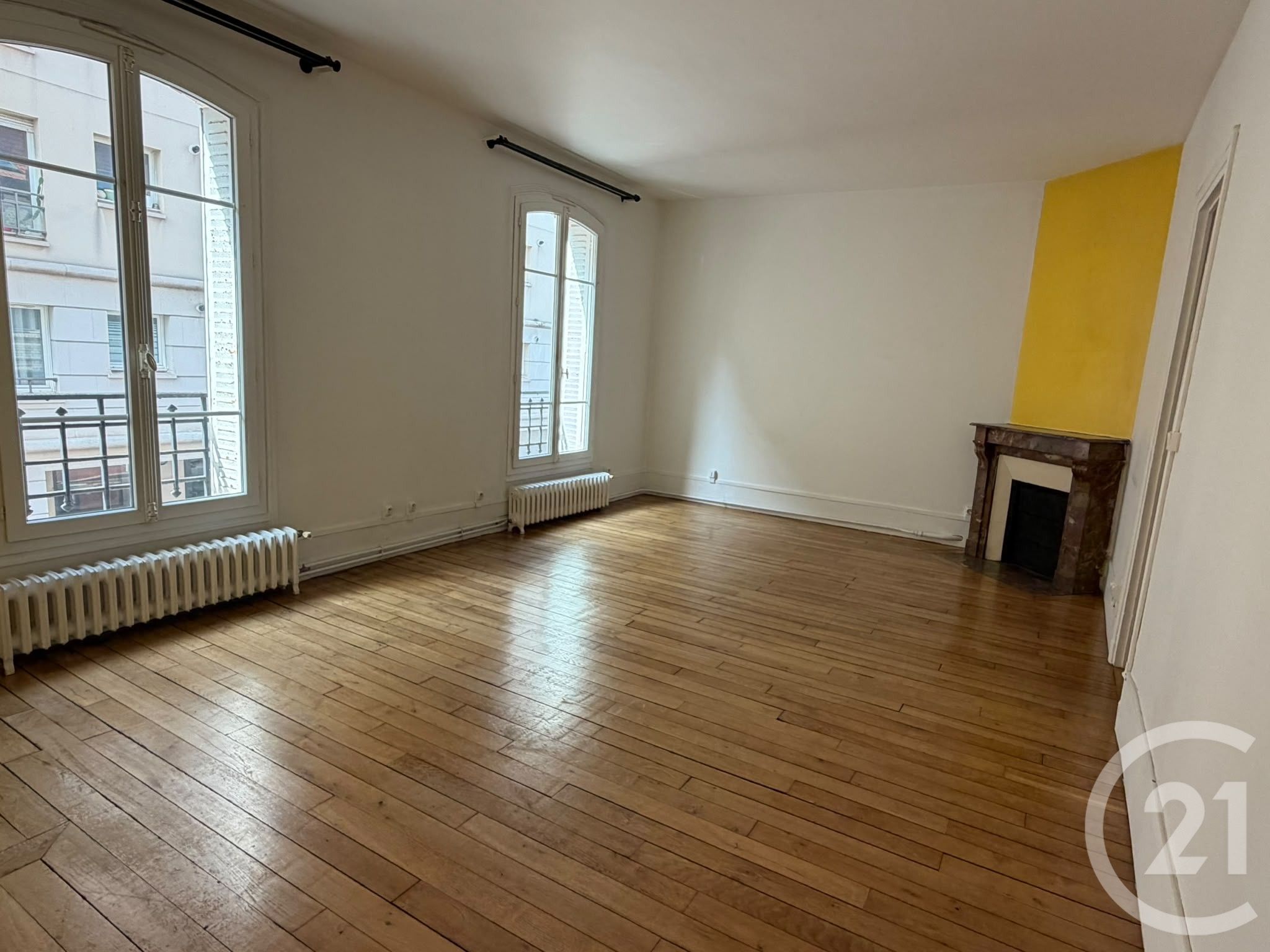 Flat Rue Molière in Montrouge