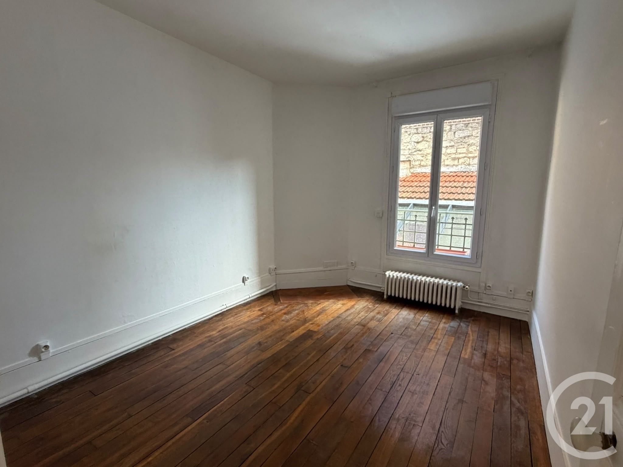 Flat Rue Molière in Montrouge