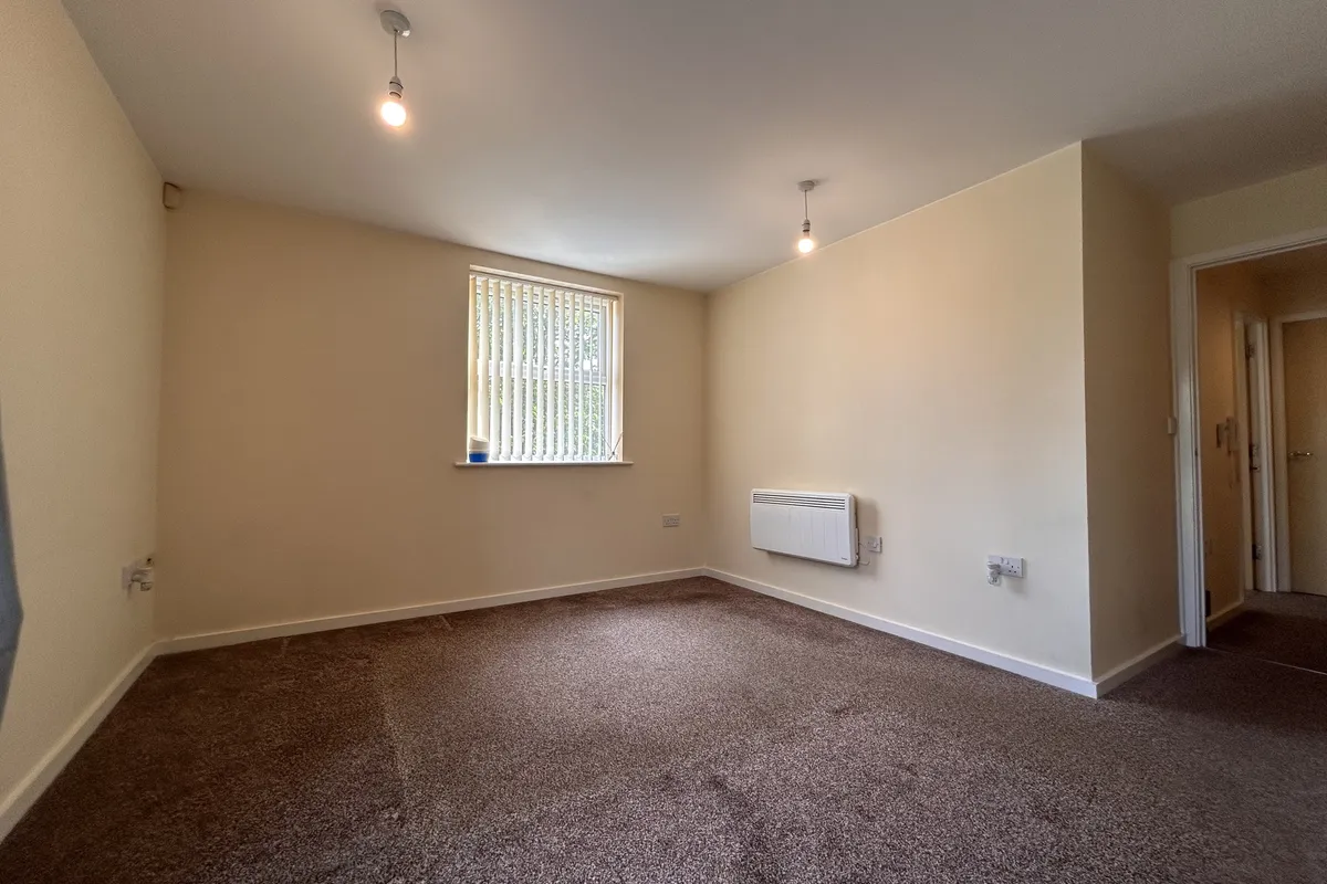Flat Malsbury Avenue in Harborough