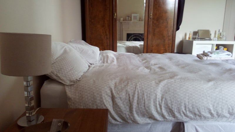 Room Polwarth Street in Glasgow